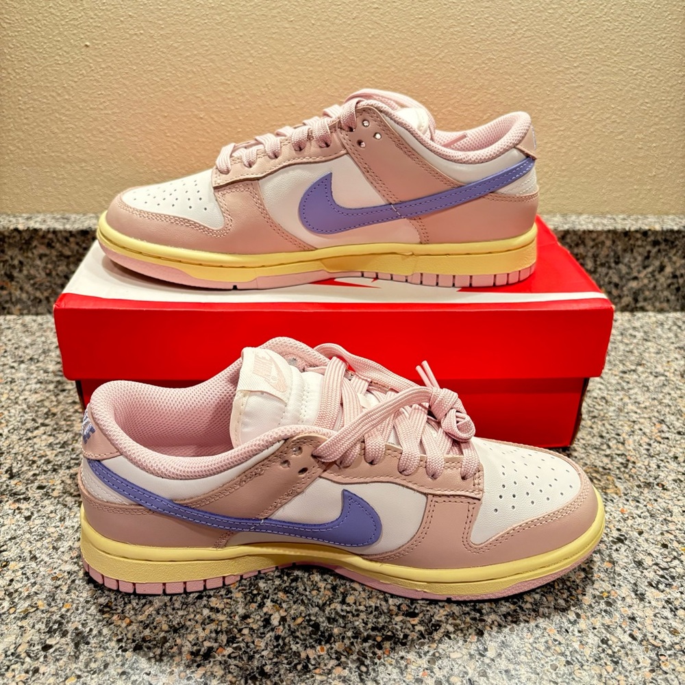 Nike Dunk Low Pink Oxford Purple White Sneaker Retro Women’s Size 9.5 DD1503-601 - Picture 2 of 5
